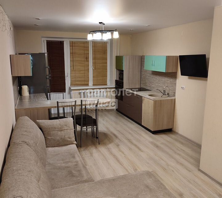 Продаётся 2-комнатная квартира, 66.1 м²