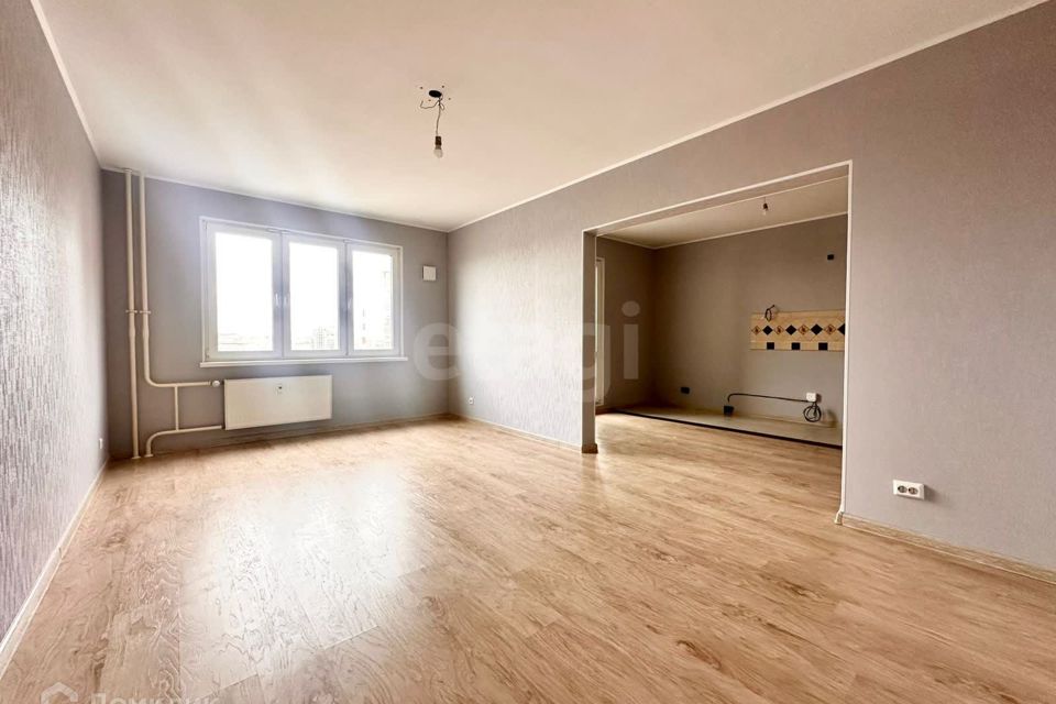 Продаётся 3-комнатная квартира, 76.8 м²