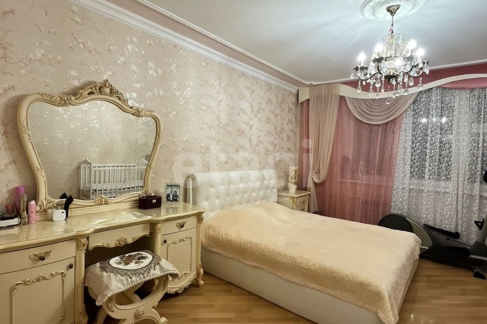 Продаётся 3-комнатная квартира, 82.3 м²