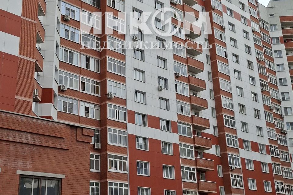 Продаётся 2-комнатная квартира, 73.7 м²