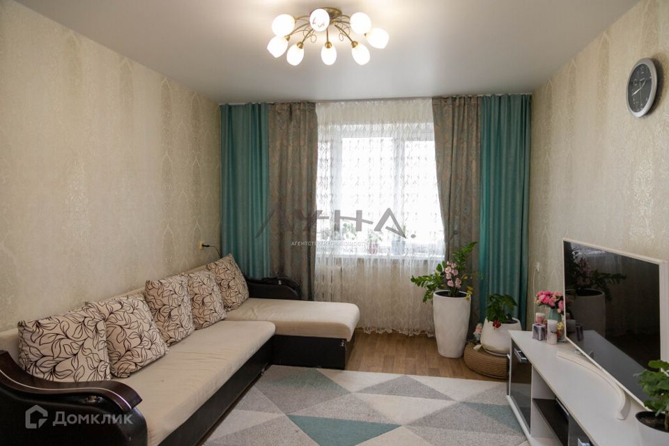 Продаётся 3-комнатная квартира, 67.8 м²