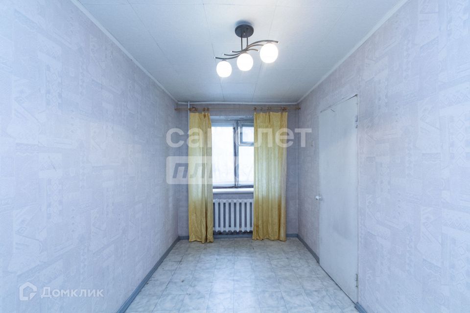 Продаётся 3-комнатная квартира, 56.6 м²