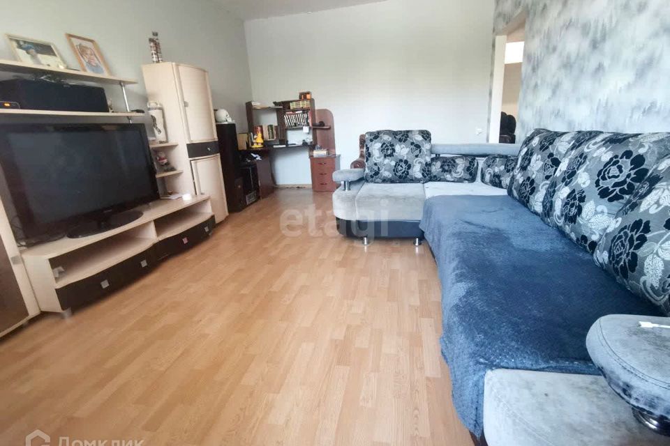 Продаётся 3-комнатная квартира, 100.1 м²
