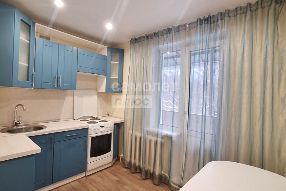 Продаётся 2-комнатная квартира, 42.2 м²