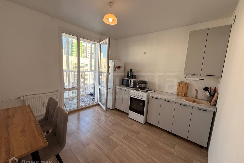 Продаётся 1-комнатная квартира, 38.9 м²
