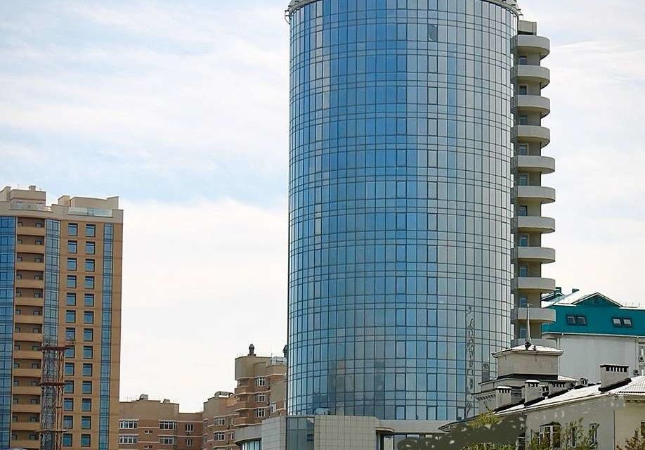 Продаётся 2-комнатная квартира, 96 м²