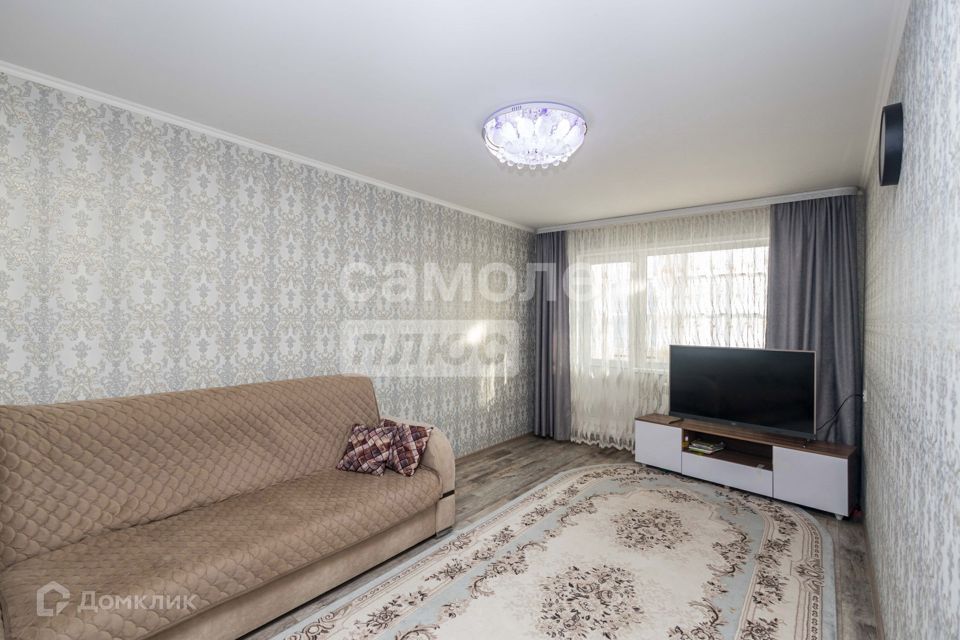 Продаётся 3-комнатная квартира, 61.4 м²