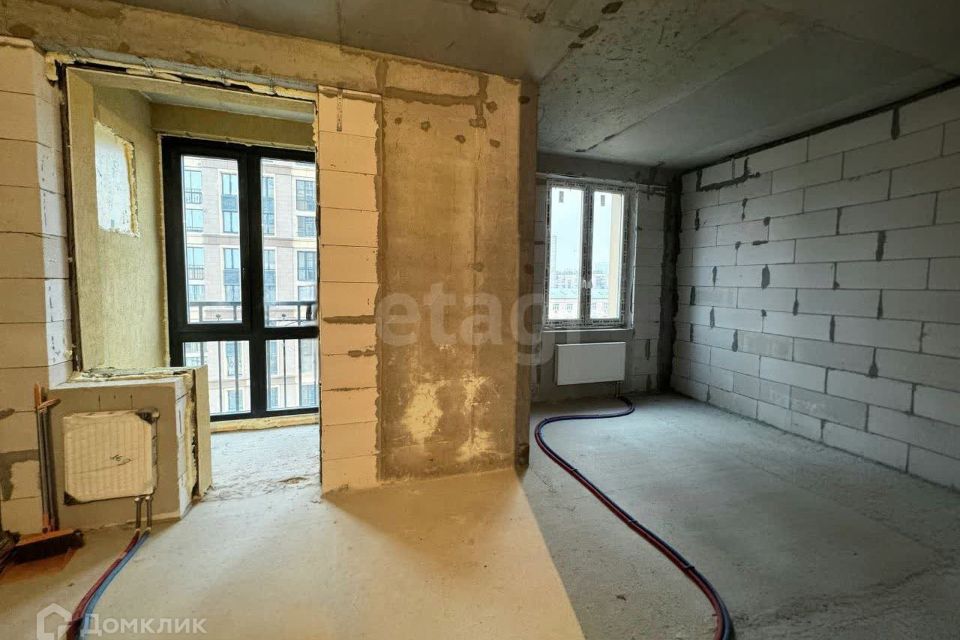 Продаётся 1-комнатная квартира, 42.1 м²