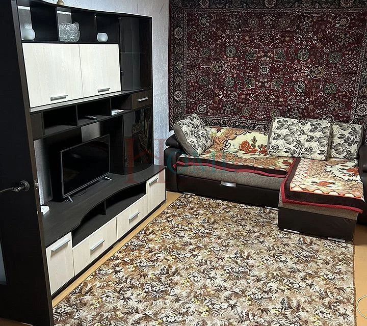 Сдаётся 2-комнатная квартира, 42 м²