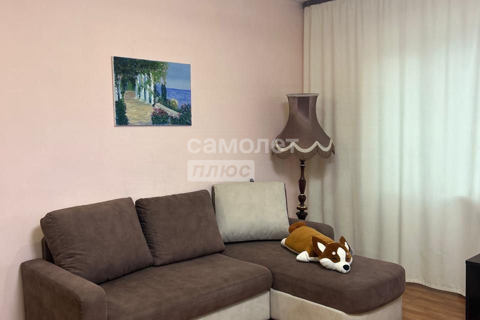 Продаётся 3-комнатная квартира, 64 м²