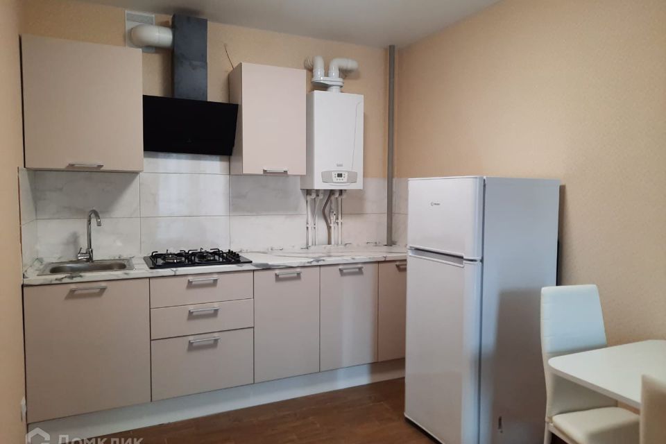 Сдаётся 1-комнатная квартира, 37 м²