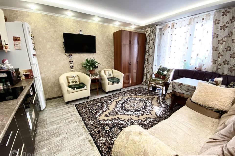 Продаётся 1-комнатная квартира, 39.7 м²