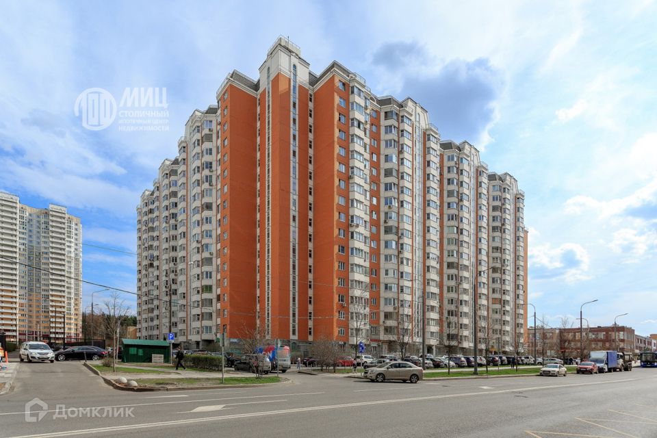 Продаётся 1-комнатная квартира, 37.6 м²