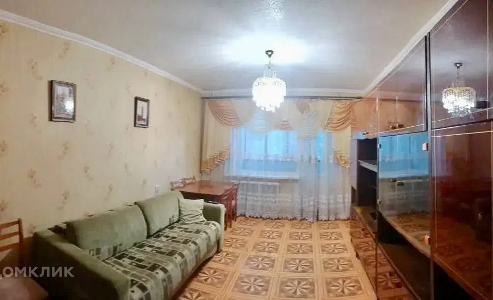 Продаётся 4-комнатная квартира, 80.5 м²
