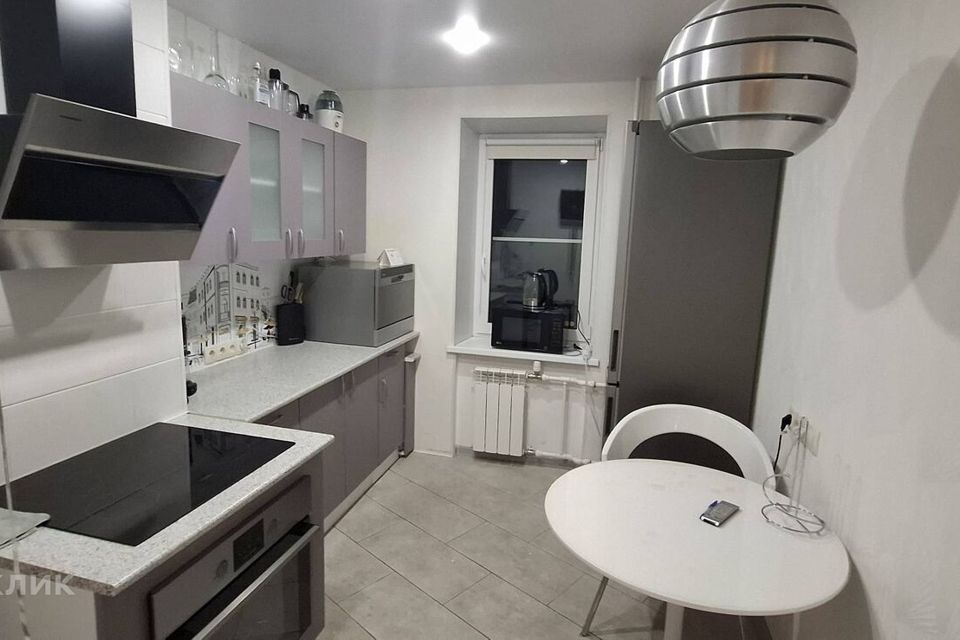 Сдаётся 2-комнатная квартира, 52 м²