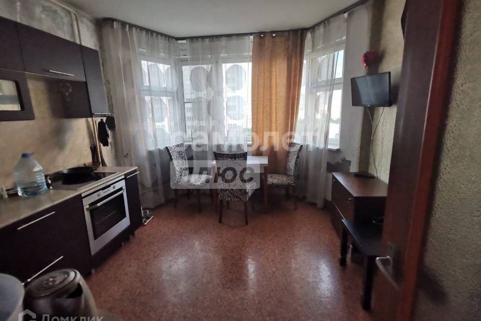 Продаётся 3-комнатная квартира, 74.3 м²