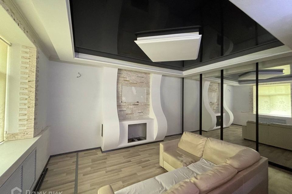 Продаётся 3-комнатная квартира, 77 м²