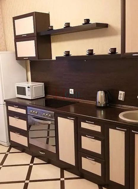 Сдаётся 1-комнатная квартира, 50 м²