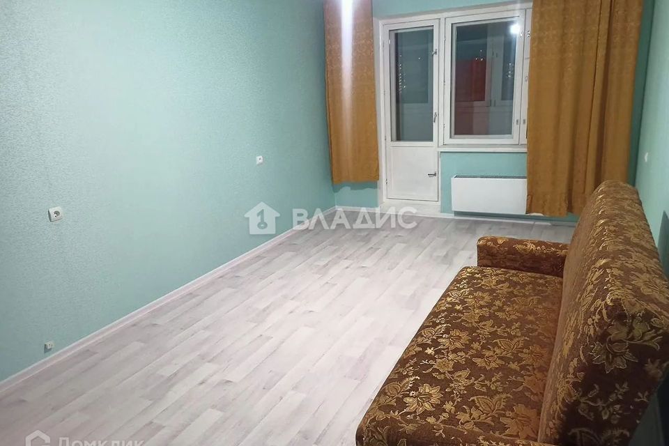 Продаётся 1-комнатная квартира, 42 м²
