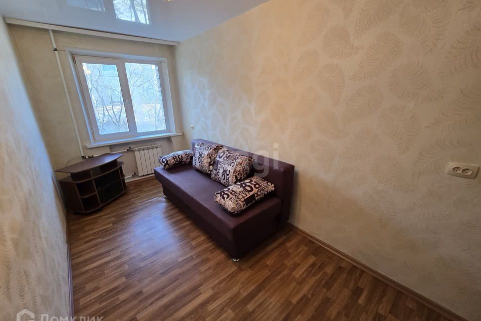 Сдаётся 2-комнатная квартира, 55 м²