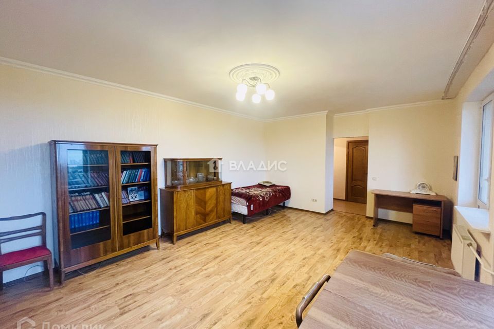 Продаётся 1-комнатная квартира, 62.1 м²