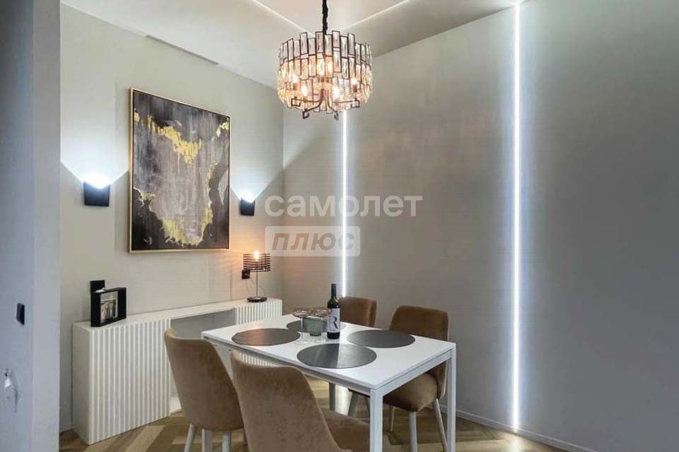 Продаётся 2-комнатная квартира, 65 м²