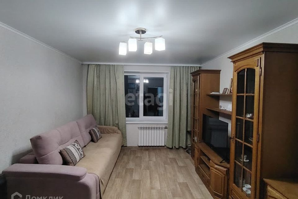Продаётся 1-комнатная квартира, 40.6 м²