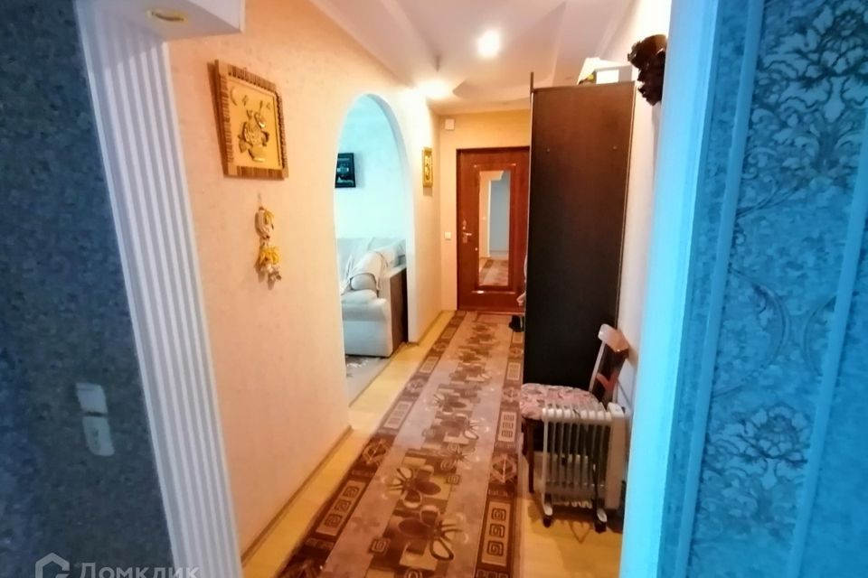 Продаётся 4-комнатная квартира, 78.7 м²