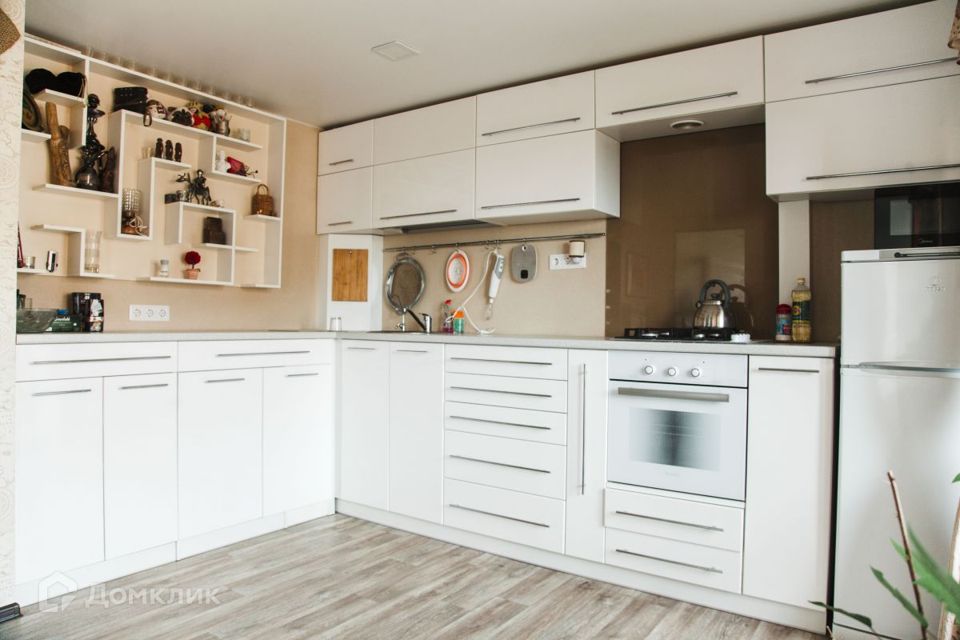 Сдаётся 2-комнатная квартира, 64 м²