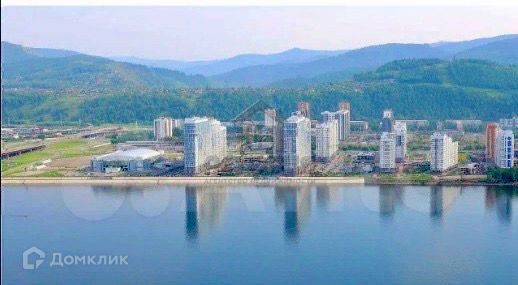 Продаётся 4-комнатная квартира, 100.8 м²