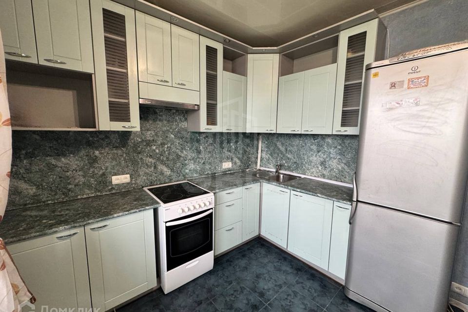 Сдаётся 2-комнатная квартира, 67 м²