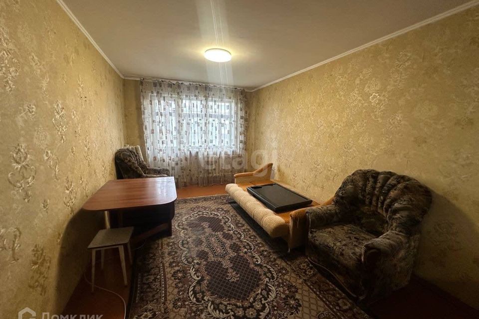 Продаётся 2-комнатная квартира, 43.8 м²