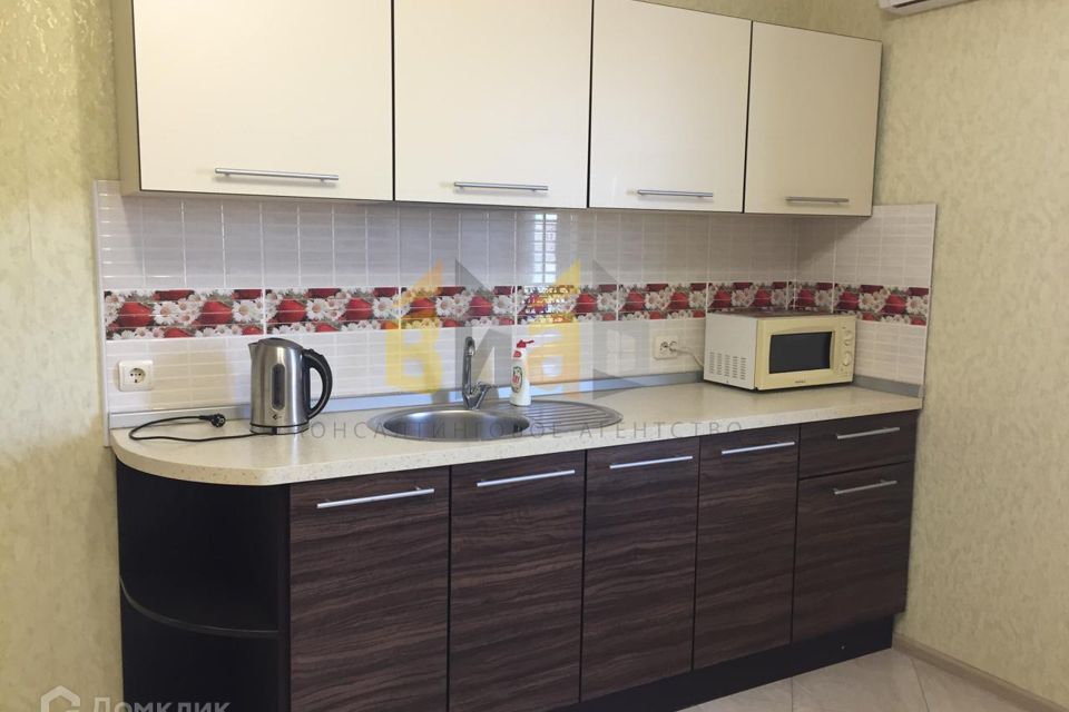 Сдаётся 1-комнатная квартира, 45 м²
