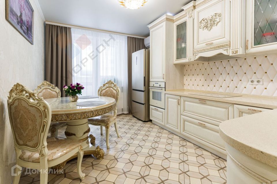Продаётся 2-комнатная квартира, 64.2 м²