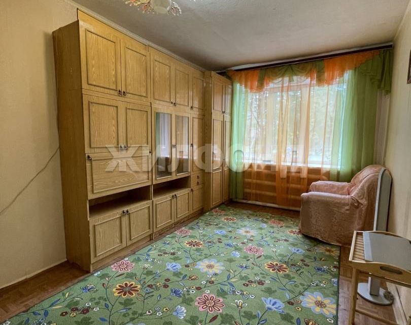 Продаётся 2-комнатная квартира, 43.9 м²