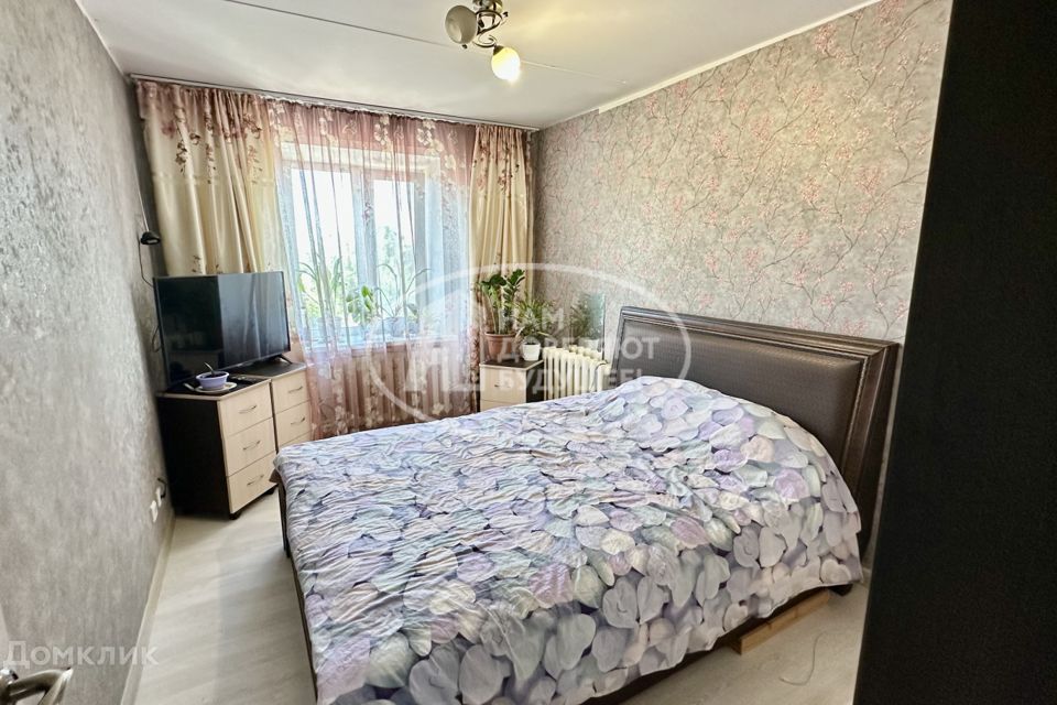 Продаётся 3-комнатная квартира, 59.8 м²