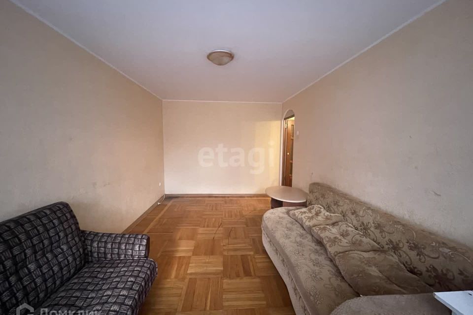 Продаётся 2-комнатная квартира, 43.2 м²