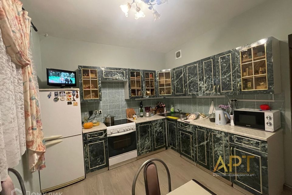 Продаётся 3-комнатная квартира, 83.6 м²