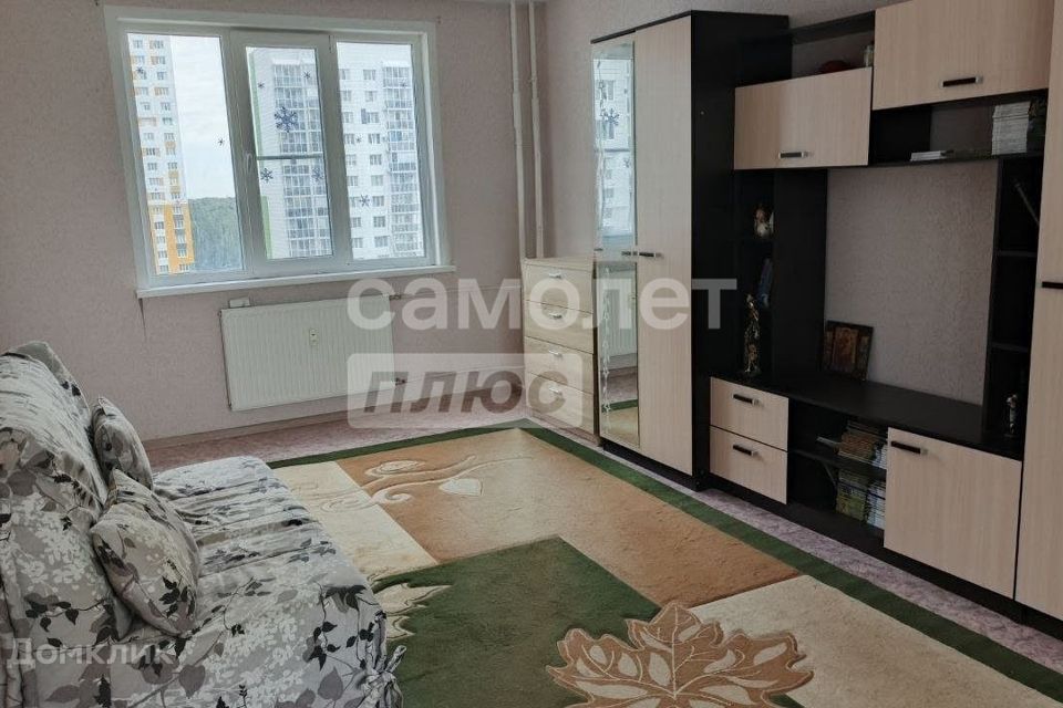 Продаётся 2-комнатная квартира, 67.5 м²