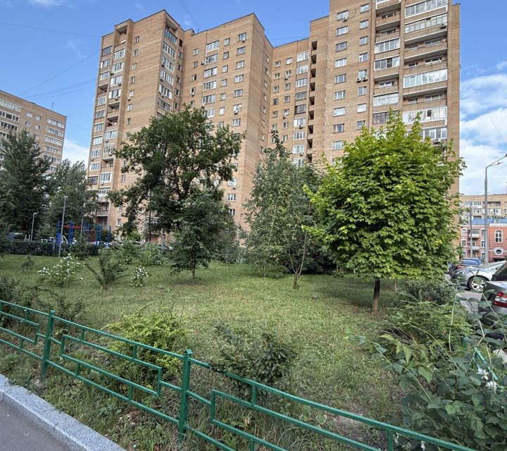 Продаётся 4-комнатная квартира, 90 м²