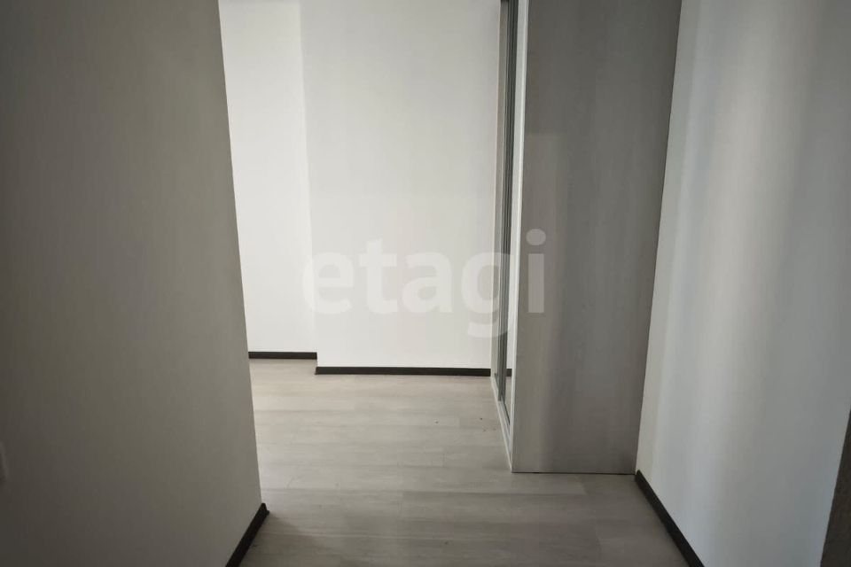 Продаётся 1-комнатная квартира, 46 м²