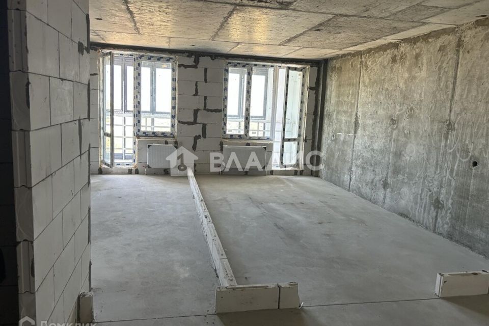 Продаётся 2-комнатная квартира, 72.2 м²