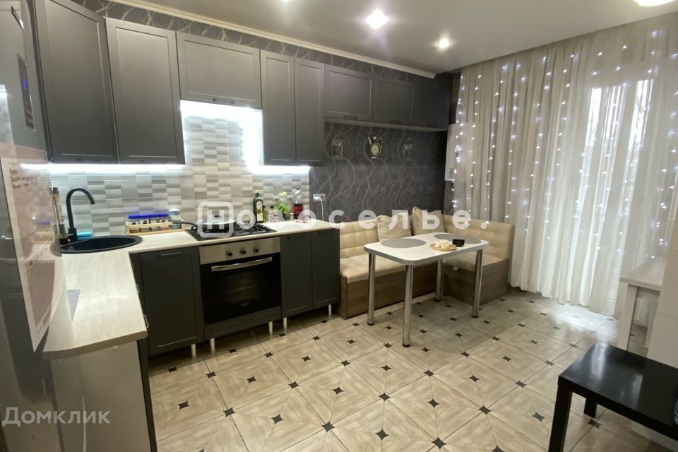 Продаётся 2-комнатная квартира, 54.4 м²