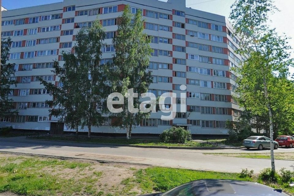 Продаётся комната в 3-комн. квартире, 60.5 м²