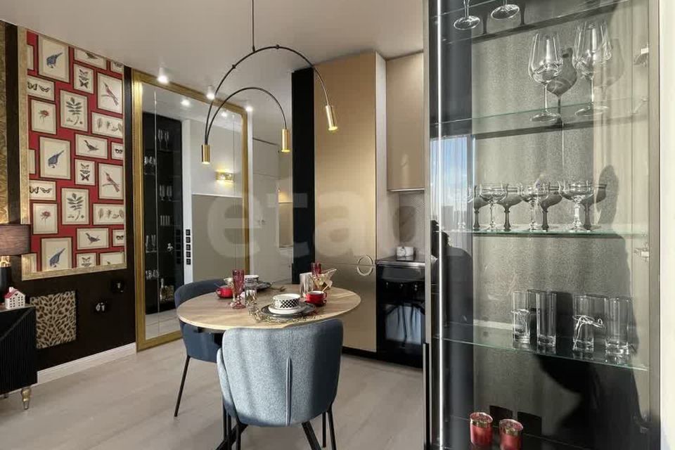 Продаётся 1-комнатная квартира, 44 м²