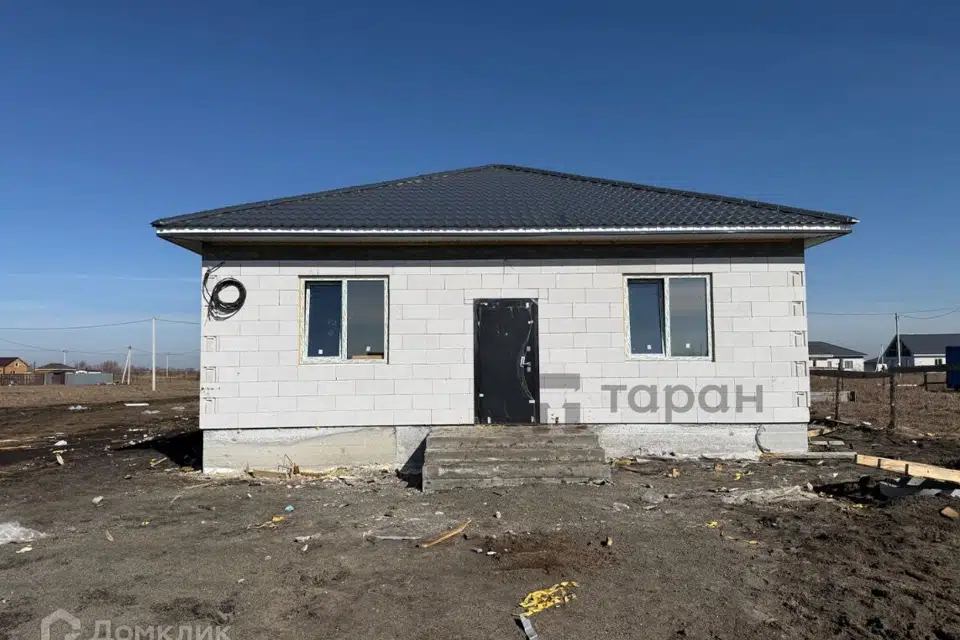 Продаётся 1-этажный дом, 135 м²