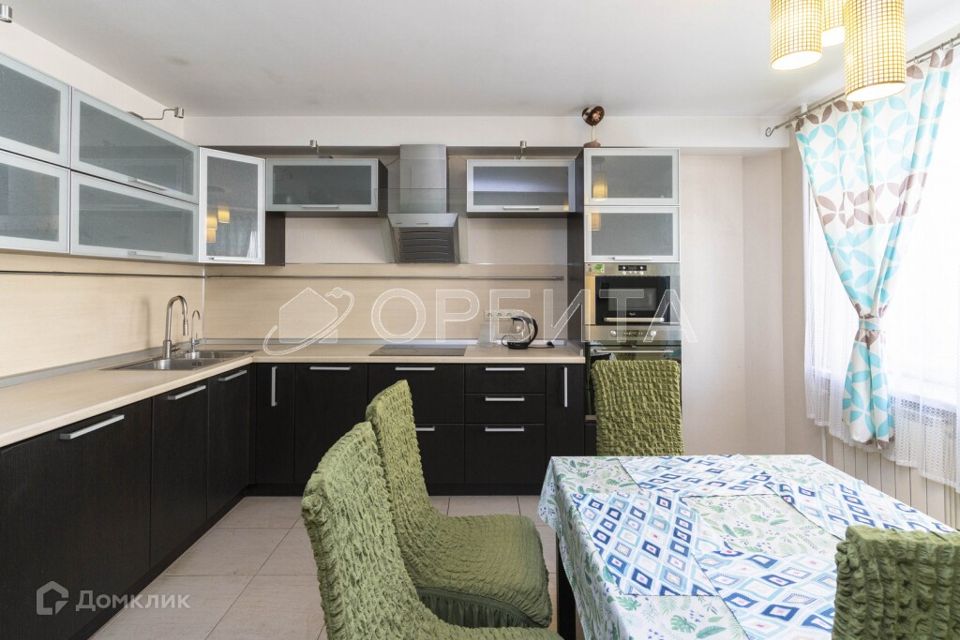 Продаётся 3-комнатная квартира, 95 м²