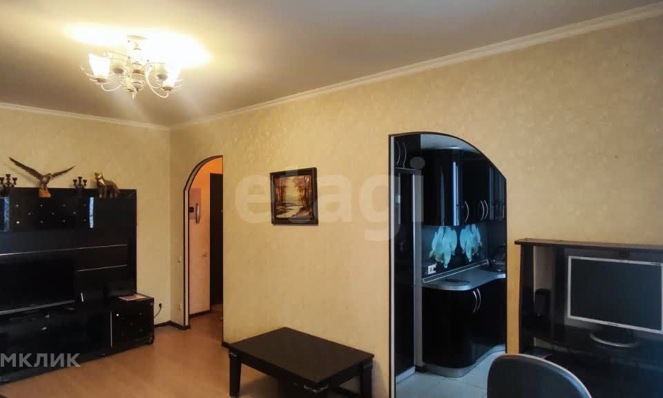 Сдаётся 2-комнатная квартира, 42.2 м²