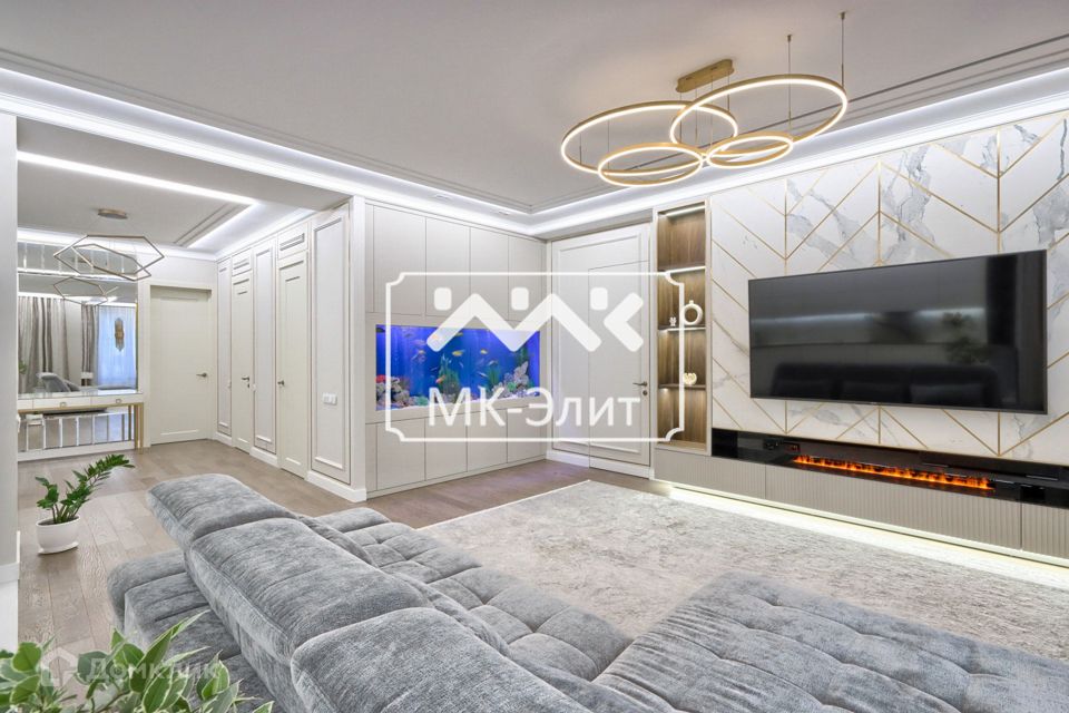 Продаётся 3-комнатная квартира, 126 м²