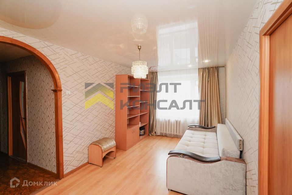 Продаётся 4-комнатная квартира, 60.1 м²